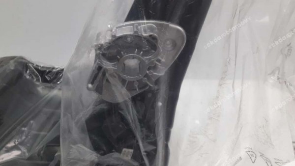 Renault Master 3 Sağ Ön Koltuk İskeleti 861017008R YP (HI-110)