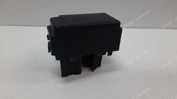Renault Clio 5 Sigorta Röle Kutusu 243129358R 252361535R SP