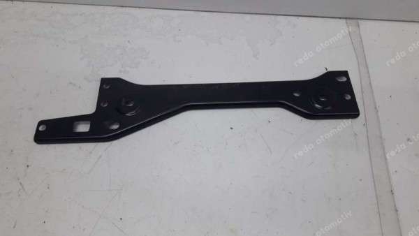 Renault Clio5 Egzoz Koruma Traversi Ön Tutucu 743465299R SP