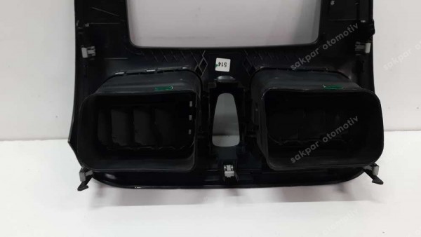 Renault Symbol Teyp Çerçevesi Havalandırma Izgaraları 682600997R SP(DA-116)