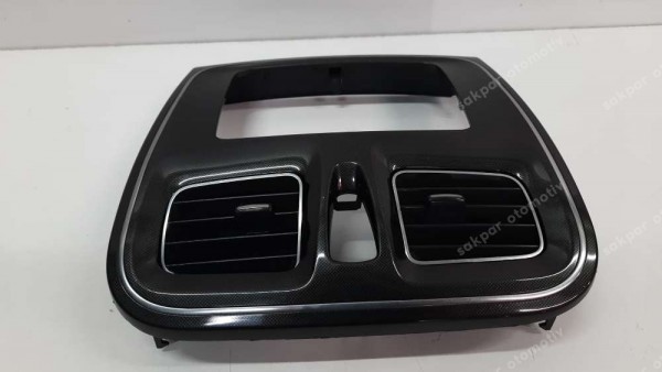 Renault Symbol Teyp Çerçevesi Havalandırma Izgaraları 682600997R SP(DA-116)