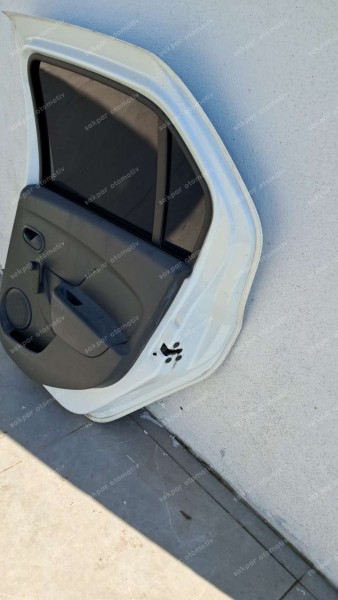 Renault Symbol Sağ Arka Kapı 821000293R (D0LU) SP (BD-110)