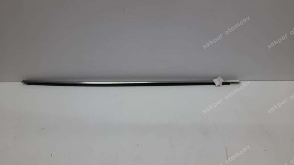 Renault Megane 4 Sağ Arka Kapı Krom Cam Çıtası (DIŞ SIYIRICI) SP