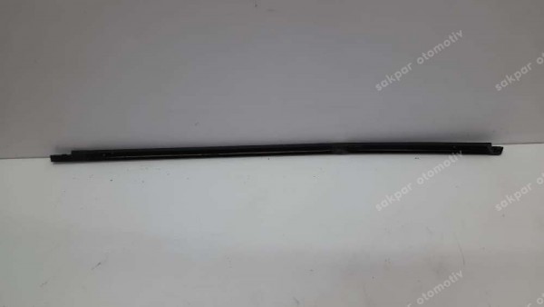 Renault Megane 4 Sol Arka Kapı Krom Cam Çıtası (DIŞ SIYIRICI) SP