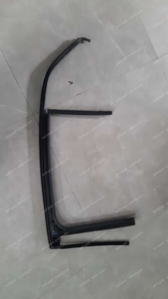 Renault Megane 4 Sağ Arka Kapı Cam Fitili 823305693R SP (HA-110)