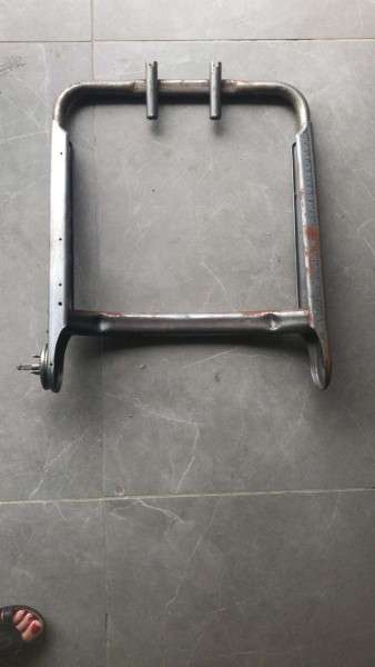 DACİA LOGAN SANDERO1 SOL ÖN KOLTUK SIRT İSKELETİ 6001547730 YP (HI-110)