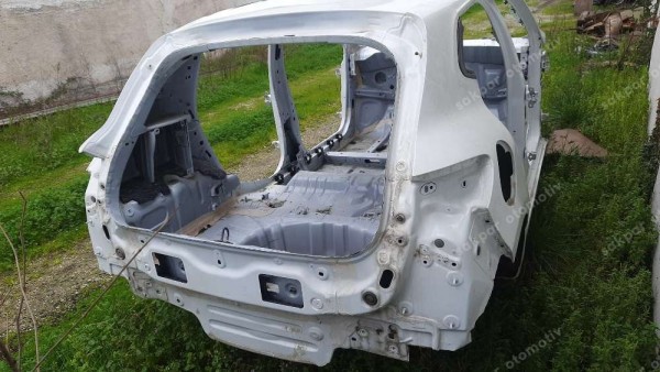 Renault Clio 5 Arka Komple