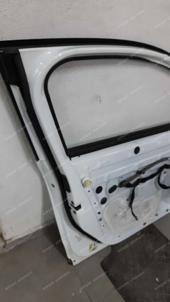 Renault Clio 5 Sol Ön Kapı Orj. CP (Komple) (CC110)