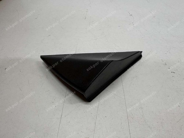 Hyundai İ20 Sol Dış Ayna Köşe Bakaliti Orj. 86180-C7000 CP HP (CC126)