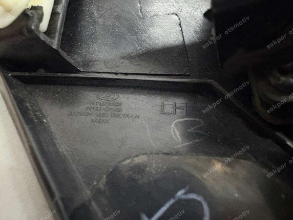Hyundai İ20 Sol Dış Ayna Köşe Bakaliti Orj. 86180-C7000 CP (CC126)