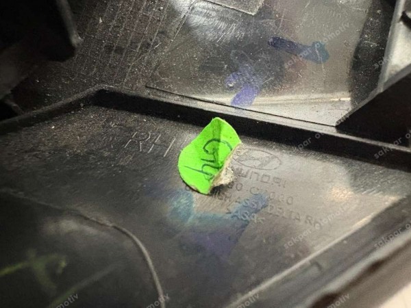 Hyundai İ20 Sağ Dış Ayna Köşe Bakaliti Orj. 86190-C7000 CP (CC126)