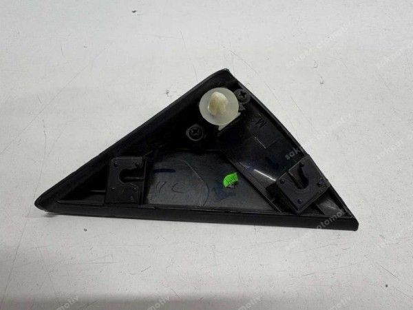 Hyundai İ20 Sağ Dış Ayna Köşe Bakaliti Orj. 86190-C7000 CP (CC126)