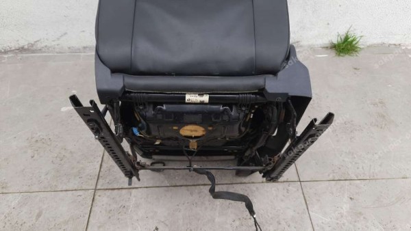 Volkswagen Jetta Sağ Ön Koltuk (Airbagli) Deri 1008509X HP CP (CE130)