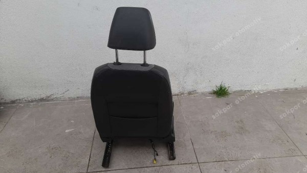 Volkswagen Jetta Sağ Ön Koltuk (Airbagli) Deri 1008509X HP CP (CE130)
