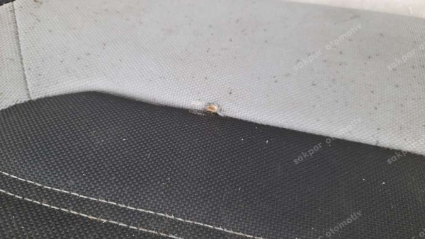 Volkswagen Jetta Arka Koltuk Minder Deri HP CP (CE130)