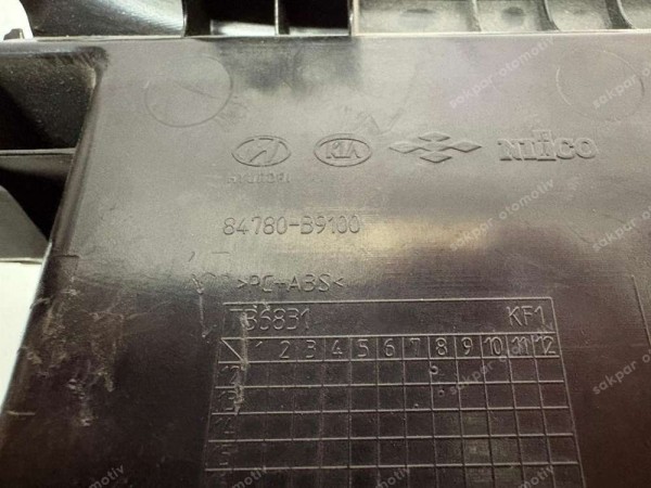 Hyundai İ10 Orta Konsol Cebi Orj. 84780-B9100 CP (DA112)