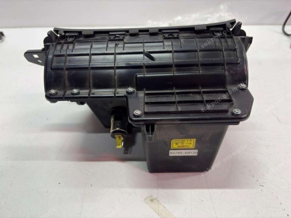 Hyundai İ10 Orta Konsol Cebi Orj. 84780-B9100 CP (DA112)