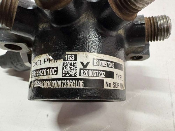 Renault Clio 2 Kangoo 2 Yakıt Enjektör Tevzii Mekanizması Dağıtıcı Orj. 8200057345 (DC134)