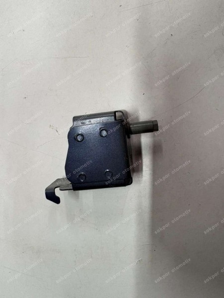 Renault Megane 4 Ön Panel Bağlantı Ayar Suportu Orj. 622350041 SP (GA137)