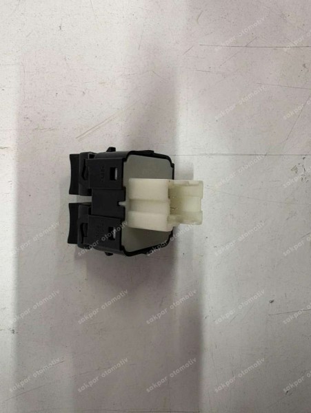 Renault Clio 4 Symbol 3 İkili Cam Düğmesi Orj. 254118722R CP (AE128)