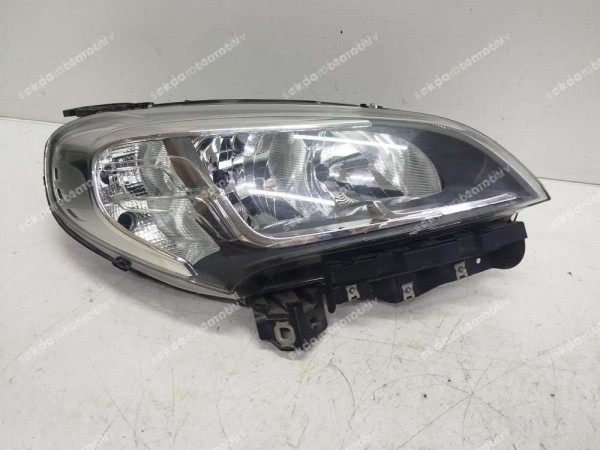 Fiat Doblo 4 Sağ Far 52109256 (Ayak Hasarlı) SP HP (aa120)