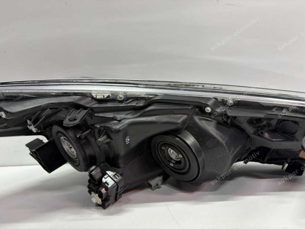 Toyota Corolla Sol Far 81150-02E70 YS YP (aa110)