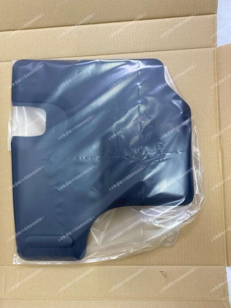 Renault Kangoo Sağ Bagaj Kapı Kaplaması 909000698R YP (IA130)