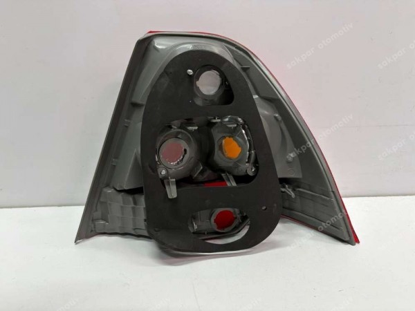 Toyota Corolla Sol Stop Lambası 8156102260 YS HP (AD110)