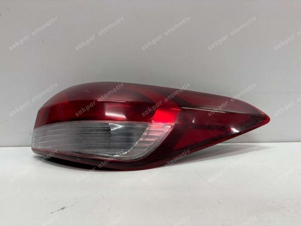 Kia Cerato Sağ Dış Stop 92402-A7600 YS CP HP (AD110)