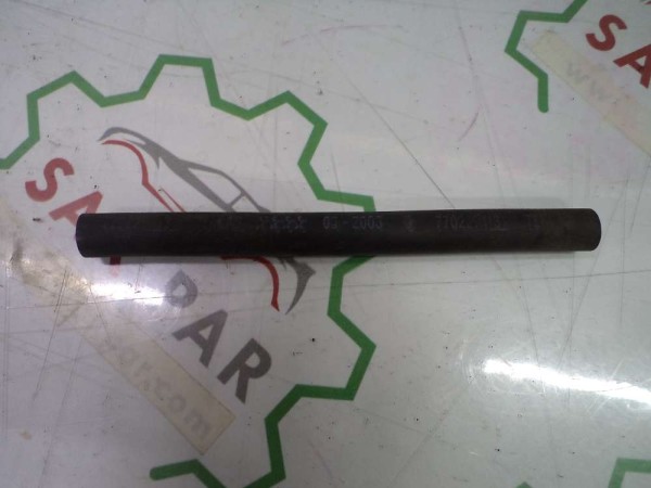 Renault R9 R11 R19 Benzin Hortumu 7702254413 YP (AA210)