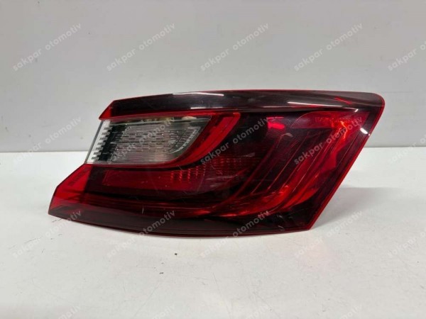 Renault  Megane 4 Sağ Dış Stop Lambası Orj. 265507297R CP (AD130)