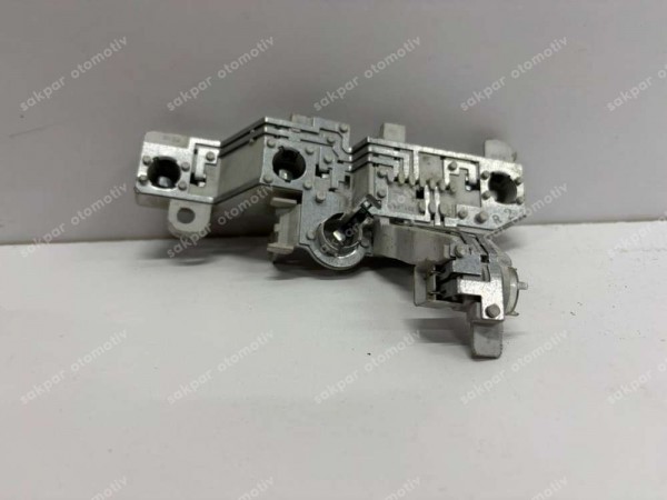 Bmw 1 Serisi E81 Sağ Stop Duyu Orj. 63217164964 CP (BA121)