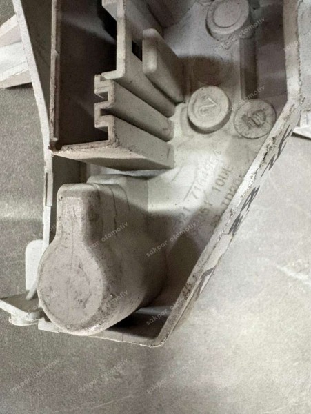 Bmw 1 Serisi E81 Sağ Stop Duyu Orj. 63217164964 CP (BA121)