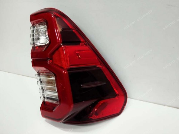 Toyota Hilux Sağ Stop Lambası 20-25 AMB. YS YP (FD110)
