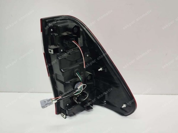 Toyota Hilux Sol Stop Lambası 20-25 AMB. YS YP (FD110)