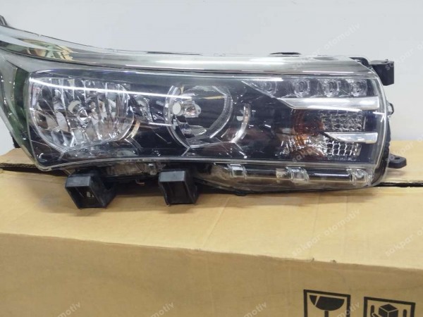 Toyota Corolla 13-17 Sağ Far [ Ledli ] 81110-02E70 YS YP (BD130)