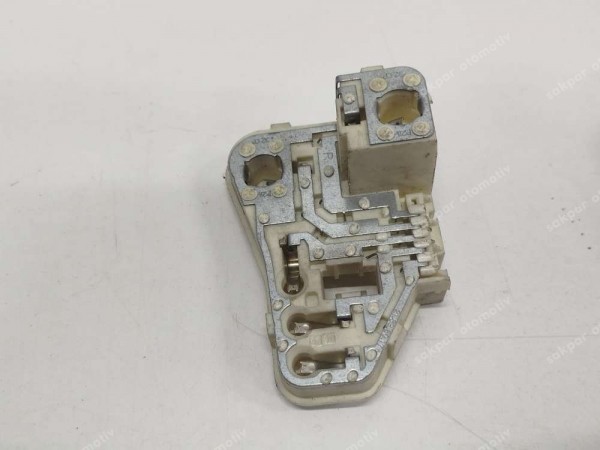 Bmw E90 E91 Sağ Stop Duyu  21838017 CP (BA121)