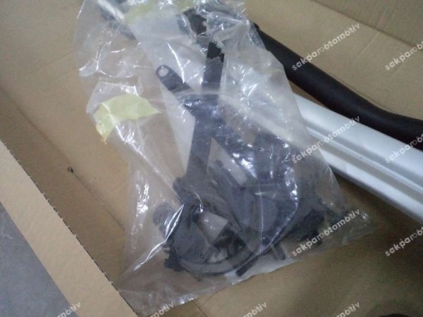 Renault Talisman Thule Bisiklet Taşıyıcı 7711577325 YP (DA140)