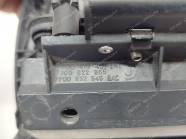 Renault Laguna 1 Ön Küllük 7700425258 7700425259 CP (DA1110)