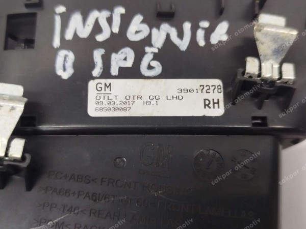 Opel İnsignia B Torpido Sağ Havalandırma Izgarası Difizörü 685030087 CP (DA126)