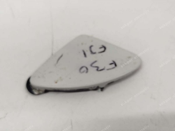 Bmw F30 F31 Ön Tampon Çeki Demir Kapağı 5111-7301914 542289 CP HP (AE139)