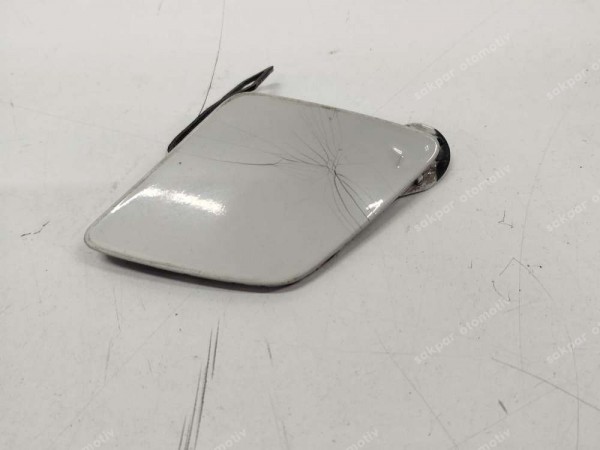 Bmv F30 Ön Tampon Çeki Demir Kapağı 542289-11 CP HP (AE139)