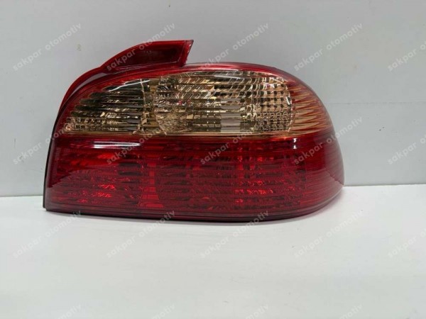 Toyota Avensis Sağ Stop 81551-05090 YS HP (aa130)