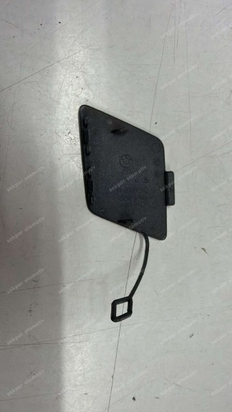 Bmw F10 Ön Tampon Çeki Demiri Kapağı Orj. 51117332838 CP (AE139)