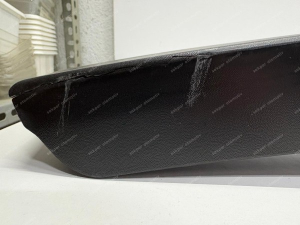 Renault Scenic 2 Sol Orta Direk Dış Kaplaması Orj. 8200139600 CP HP (CE1211)