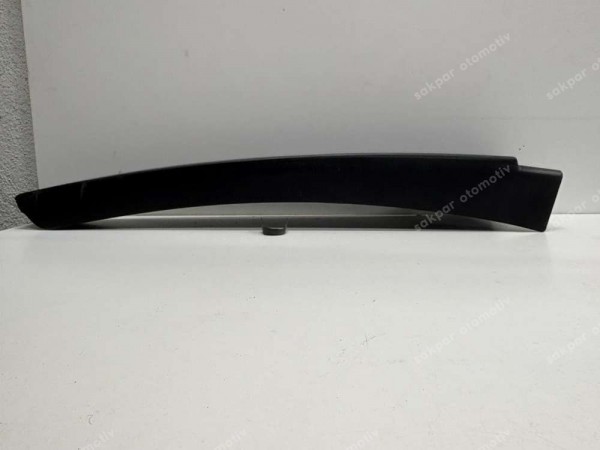 Renault Scenic 2 Sol Orta Direk Dış Kaplaması Orj. 8200139600 CP HP (CE1211)