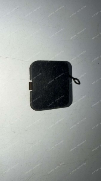 Bmw X3 E83 Arka Tampon Çeki Demiri Kapağı Orj. 51123400945 CP (AE139)