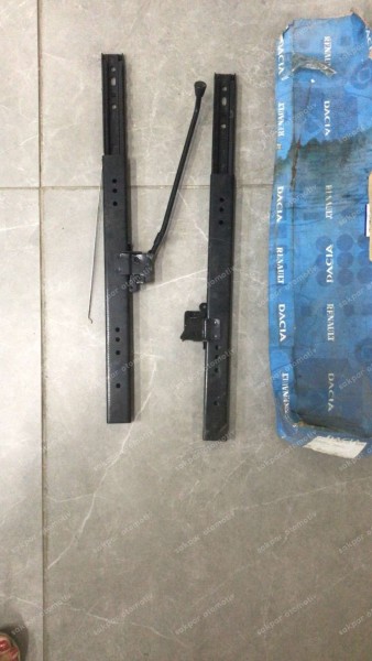 Dacia Logan Pick-Up Sol Koltuk Kızağı 6001545148 YP (HI110)