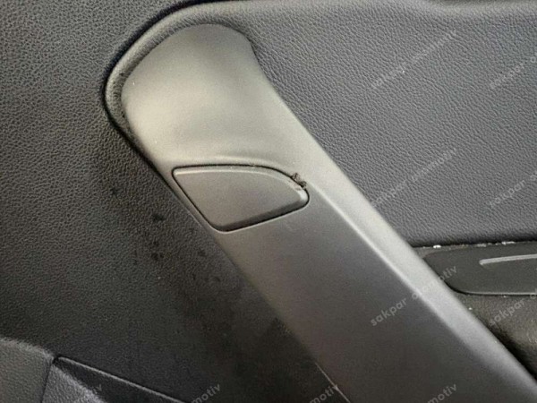 Renault Megane 4 Sağ Ön Kapı Orj. CP HP