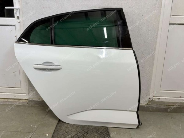 Renault Megane 4 Sağ Arka Kapı Orj. CP HP